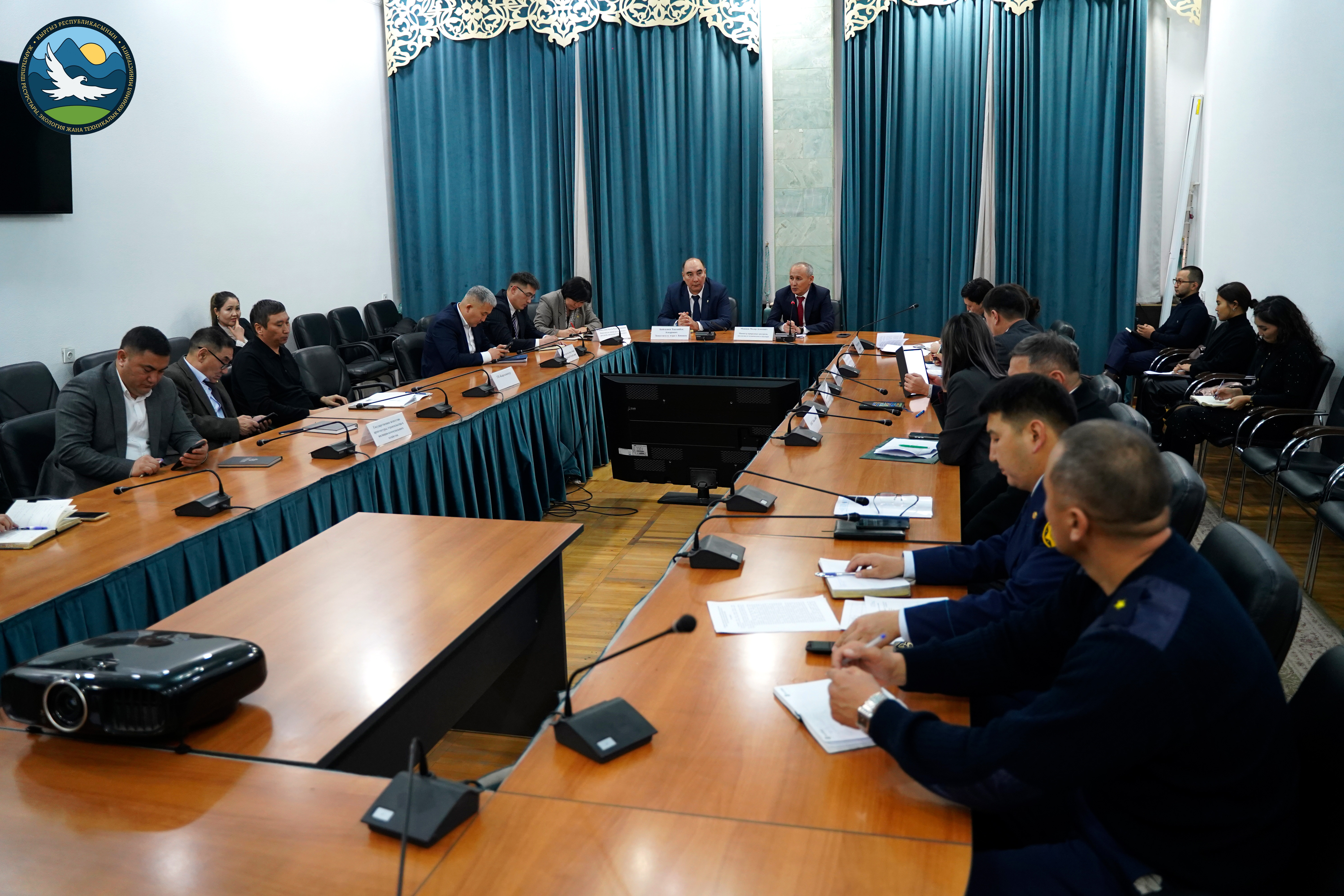 Министр М. Машиев: Новые программы по улучшению атмосферного воздуха будут разработаны на 2025 год