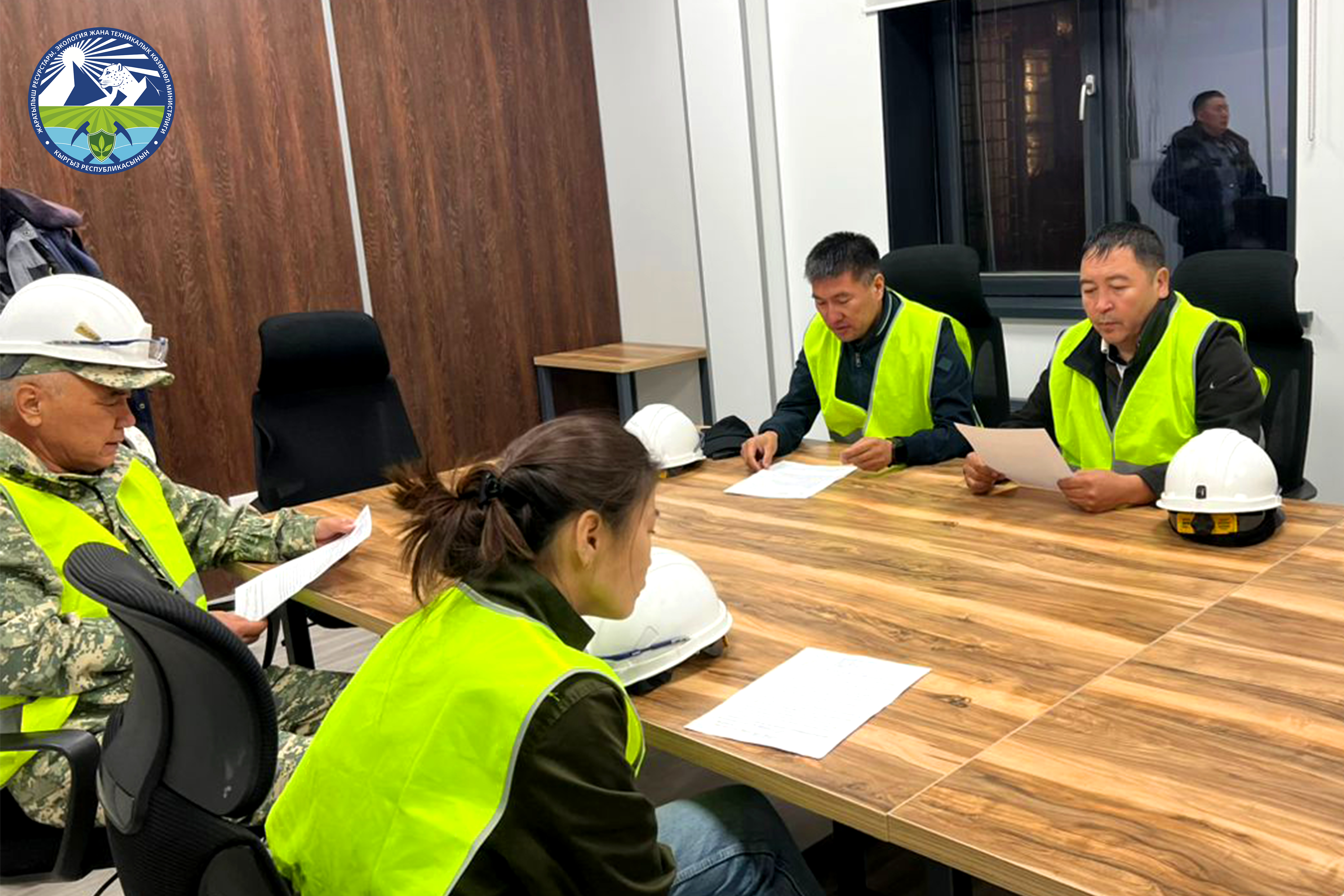 Минприроды усиливает экологический контроль: рабочий визит на месторождение «Вертекс»