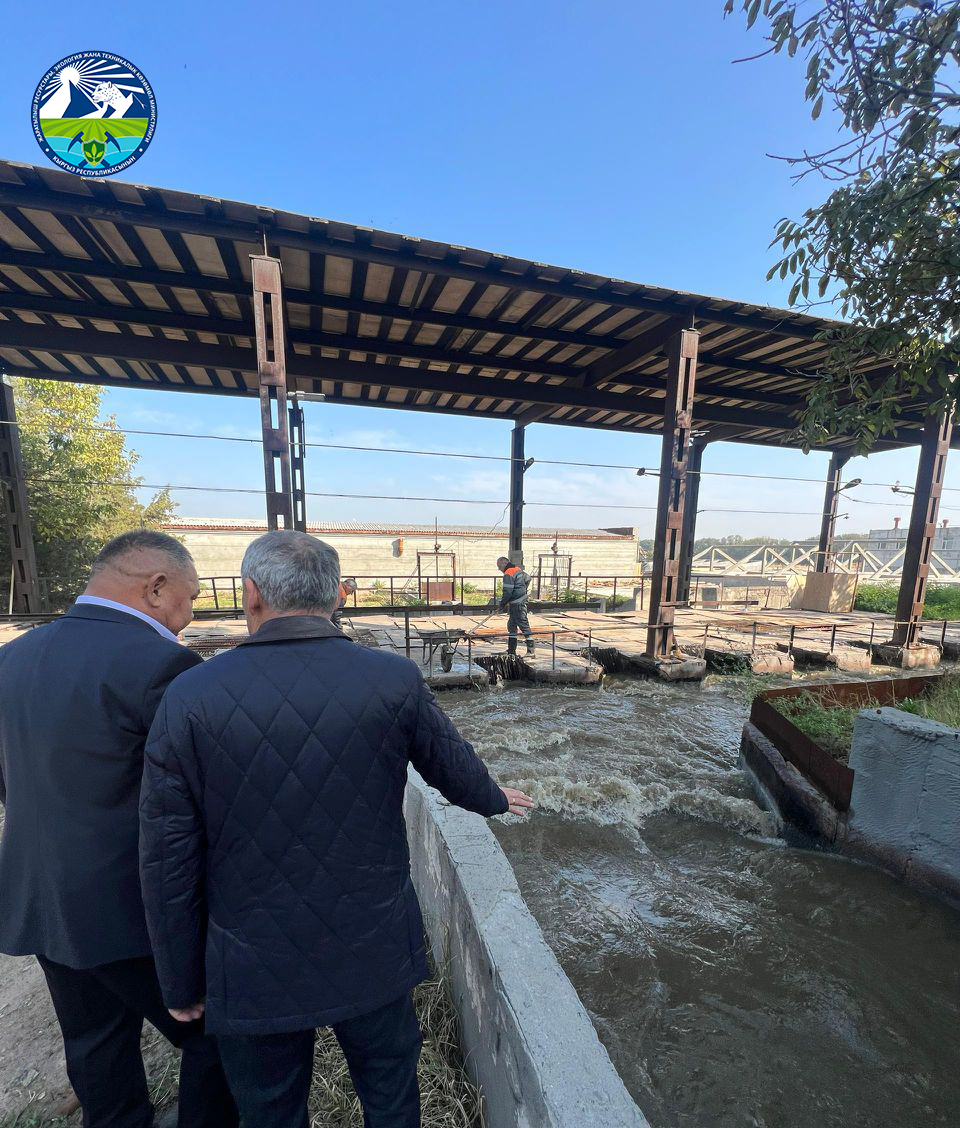 Министр М. Машиев Бишкек шаарындагы саркынды сууларды тазалоо курулмаларынын ишмердүүлүгү менен таанышты