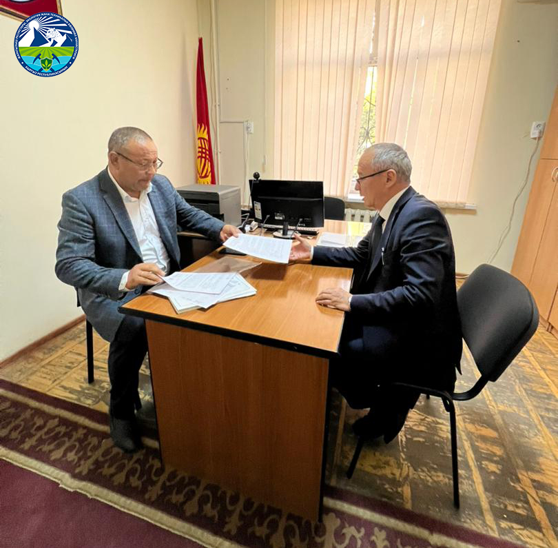 Сегодня министр природных ресурсов, экологии и технического надзора Кыргызской Республики Медер Машиев провёл приём граждан, по вопросу развития геологической отрасли.