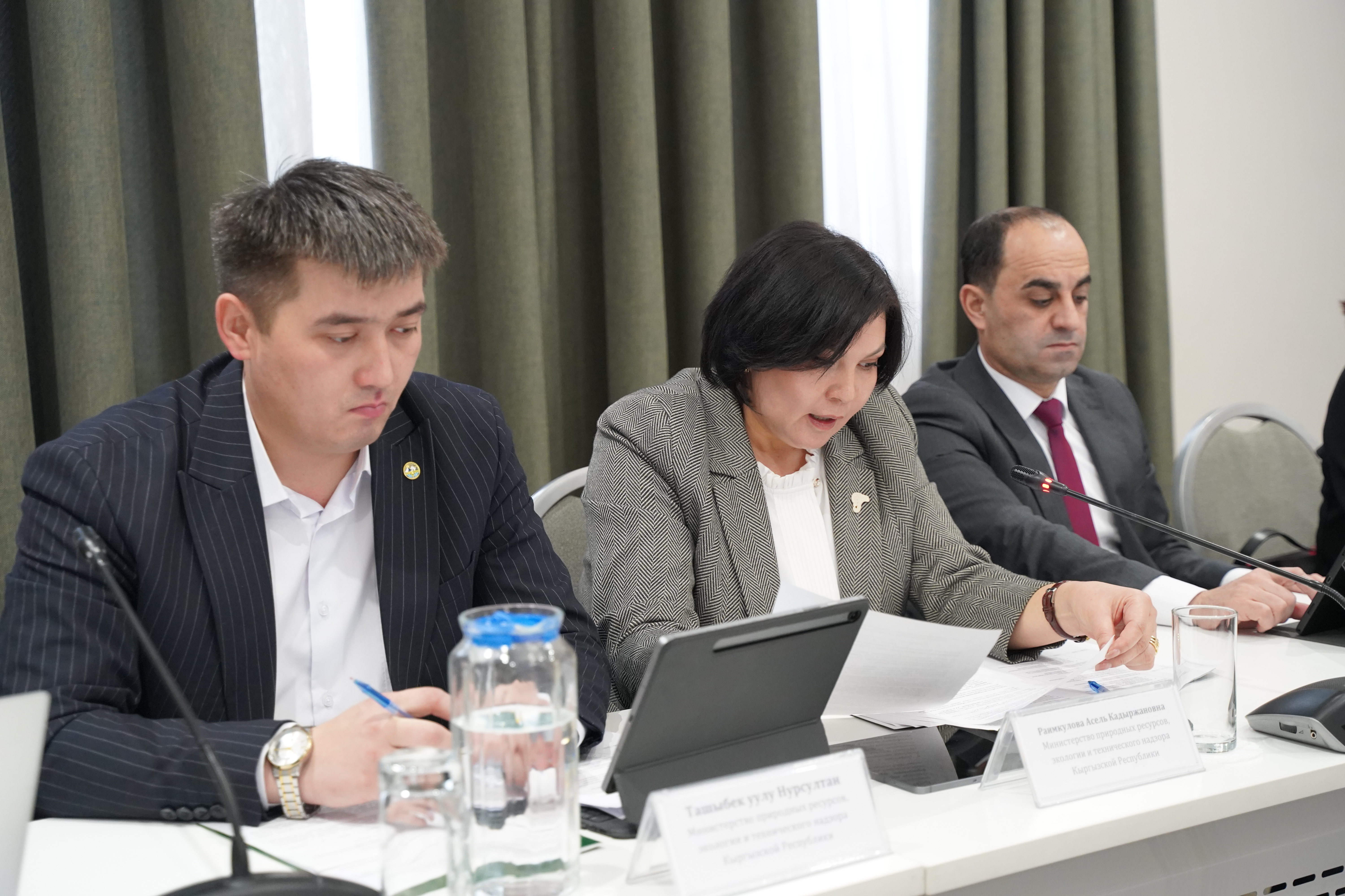 Кыргызстанда атмосфералык абанын сапаты боюнча тегерек стол өттү