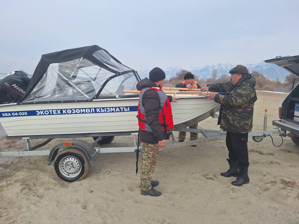 НА ИССЫК-КУЛЕ ИЗЪЯТЫ НЕЗАКОННЫЕ РЫБОЛОВНЫЕ СНАРЯЖЕНИЯ