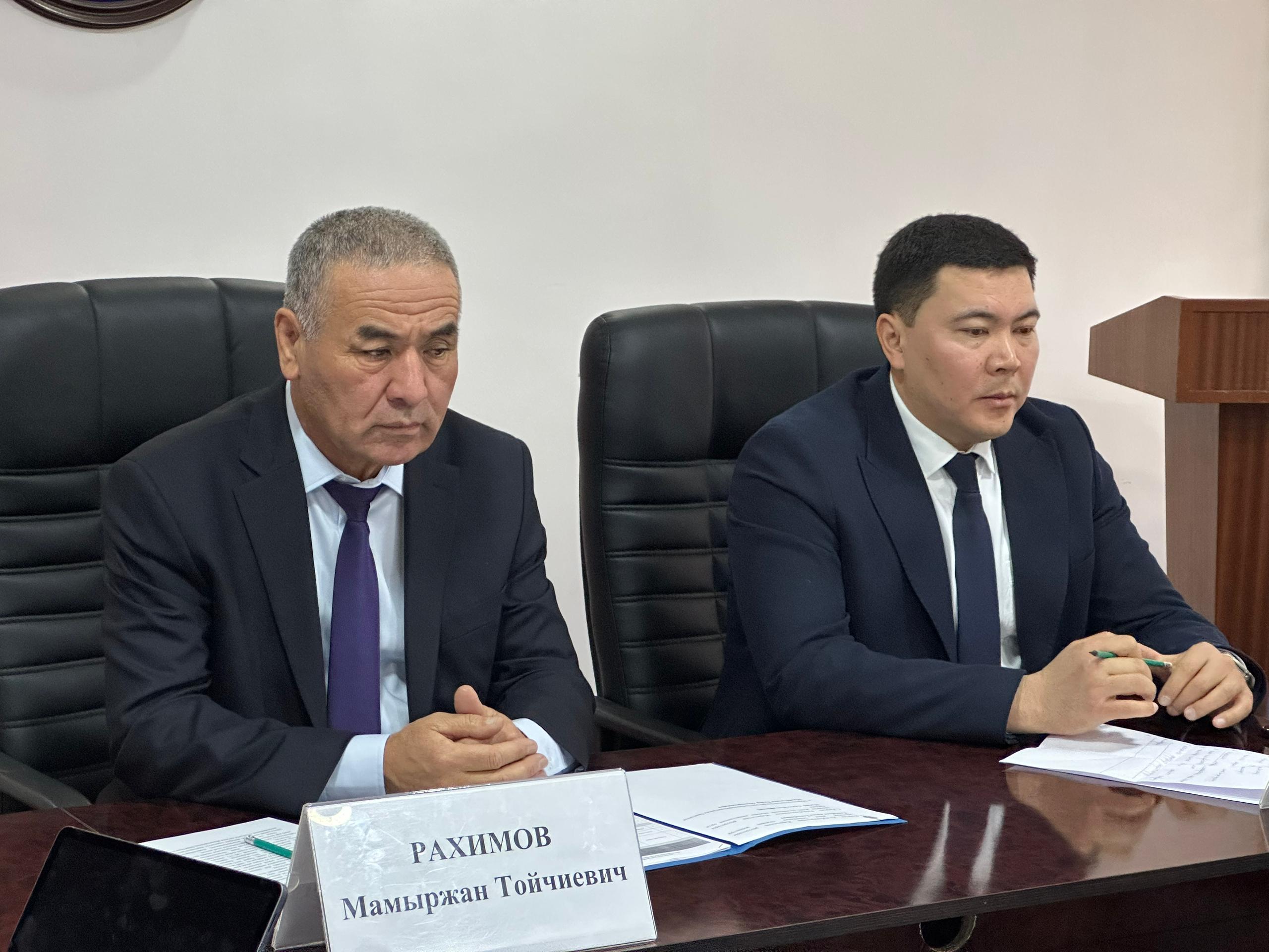 Баткен облусунда экология жана калдыктарды башкаруу маселелери талкууланды