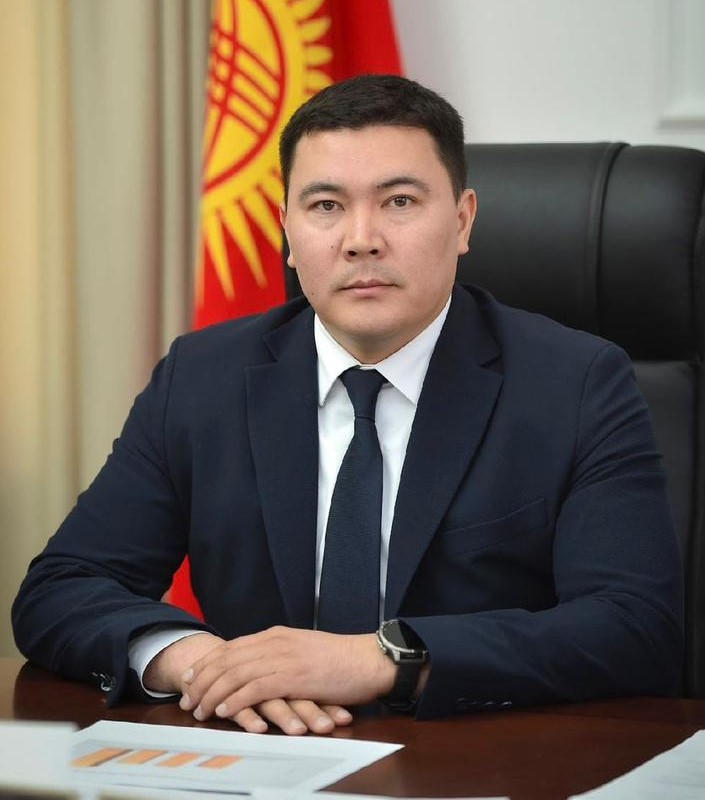 Урматтуу кесиптештер, геология тармагынын ардагерлери!