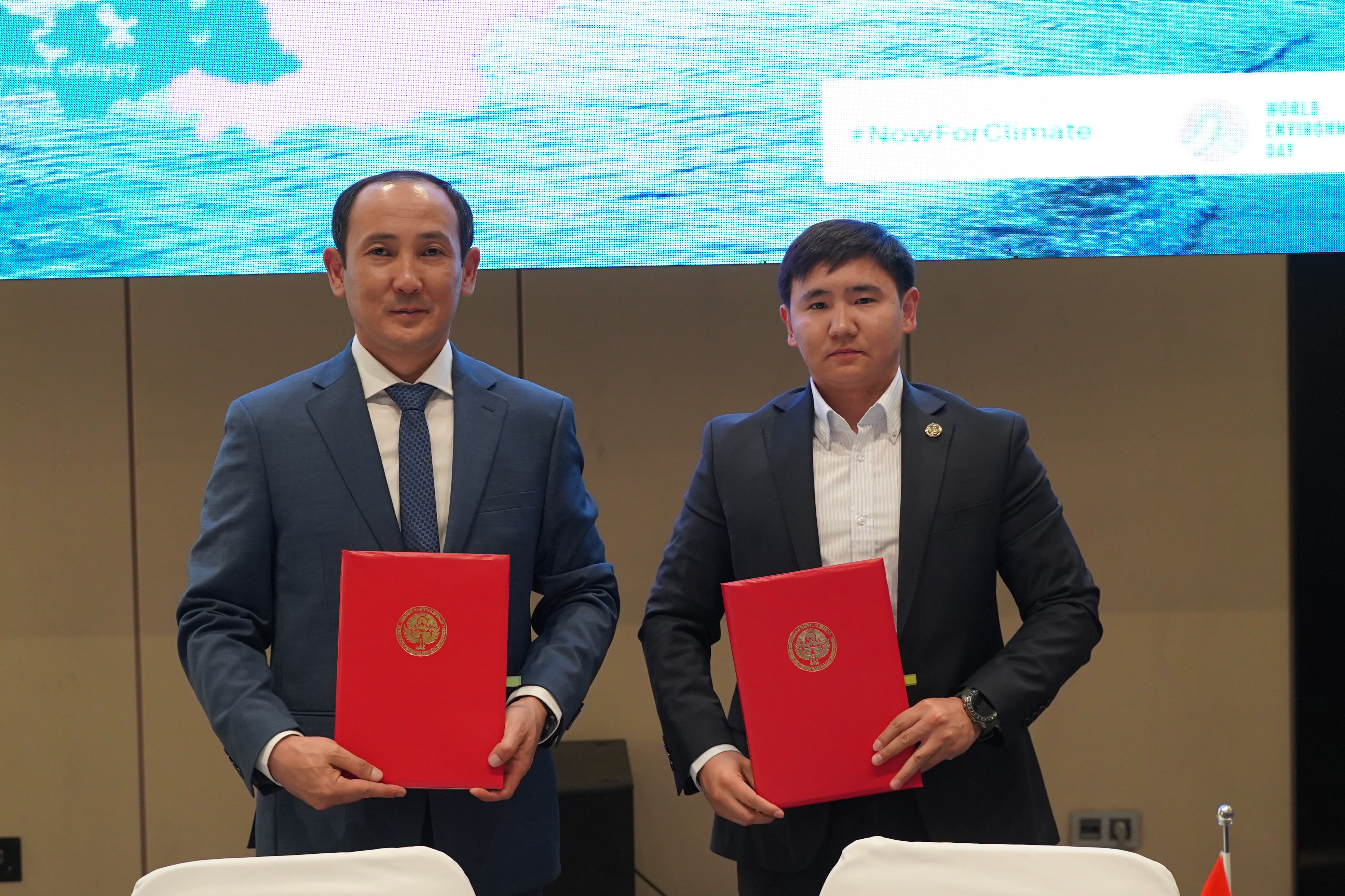 Өзгөчө корголуучу жаратылыш аймактарында өткөрүү пункттарынын инфраструктурасын куруу жана модернизациялоо боюнча Жаратылыш ресурстары, экология жана техникалык көзөмөл министрлиги “Кыргызстройсервис” мамлекеттик ишканасы менен келишимге кол коюлду